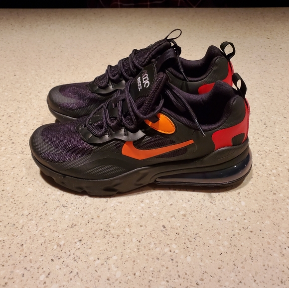 🆕️ NEW Nike Air Max 270 React 'Black Magma Orange' 🍊 - Picture 3 of 14